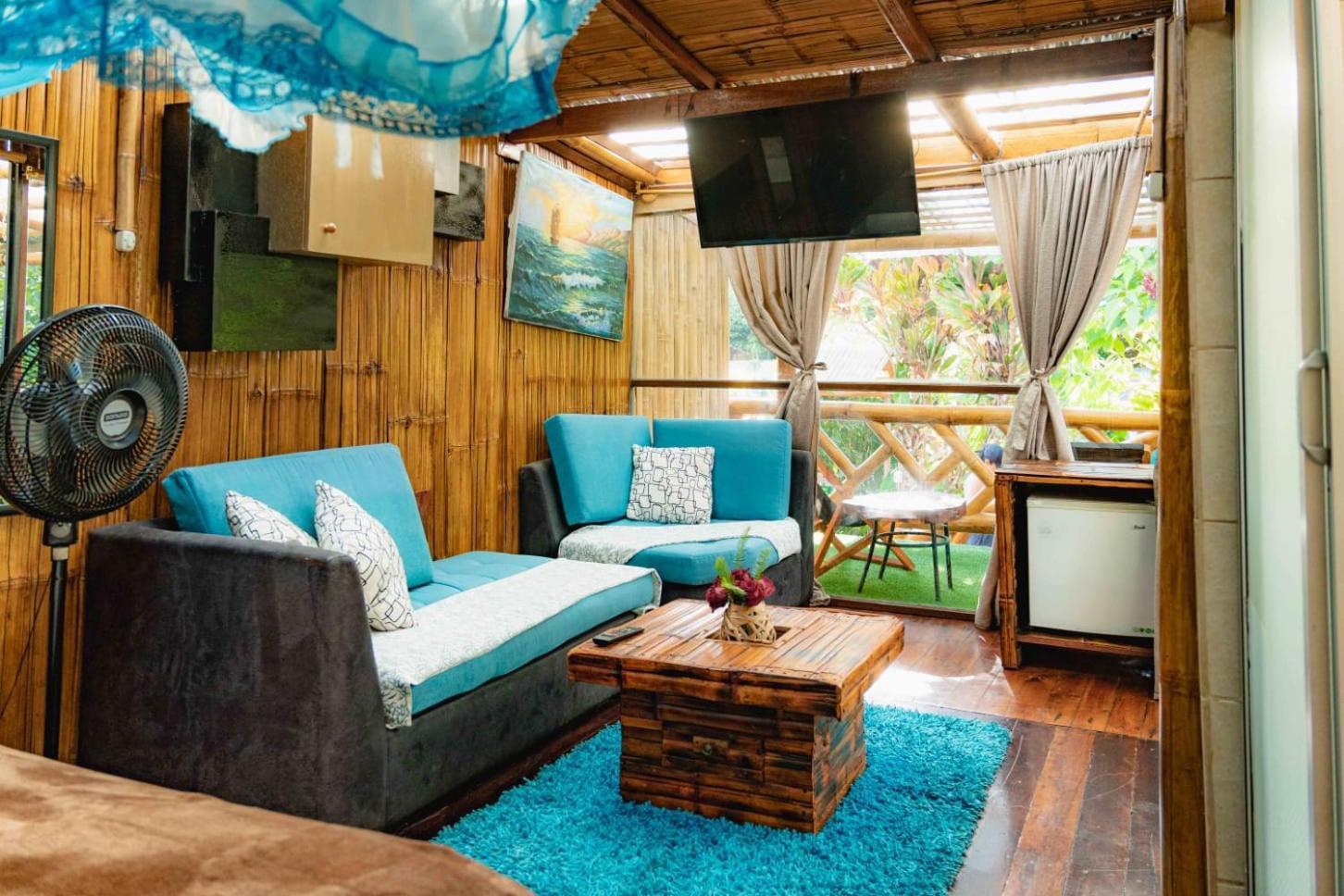 Mindo Glambird Glamping & Lodge Екстер'єр фото
