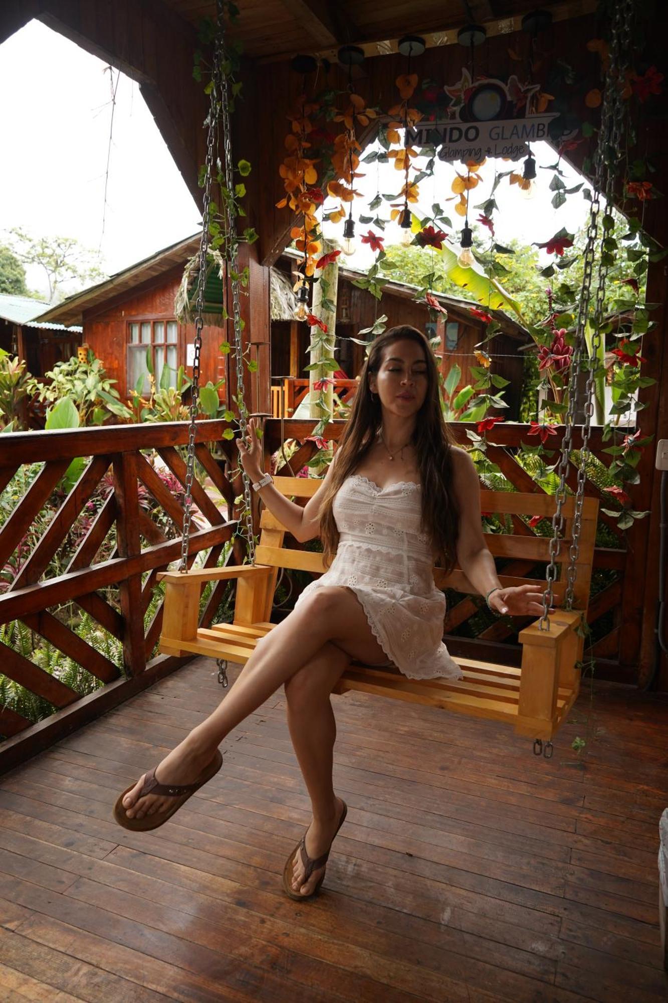 Mindo Glambird Glamping & Lodge Екстер'єр фото