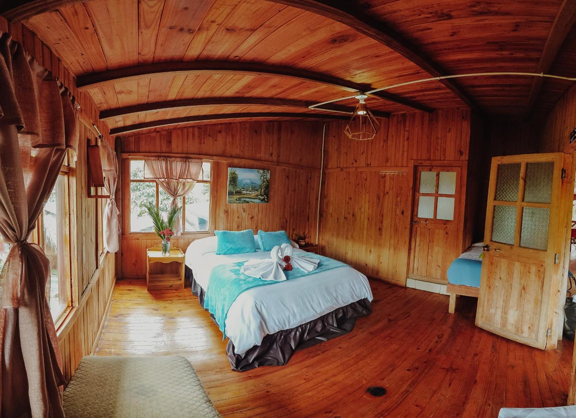 Mindo Glambird Glamping & Lodge Екстер'єр фото