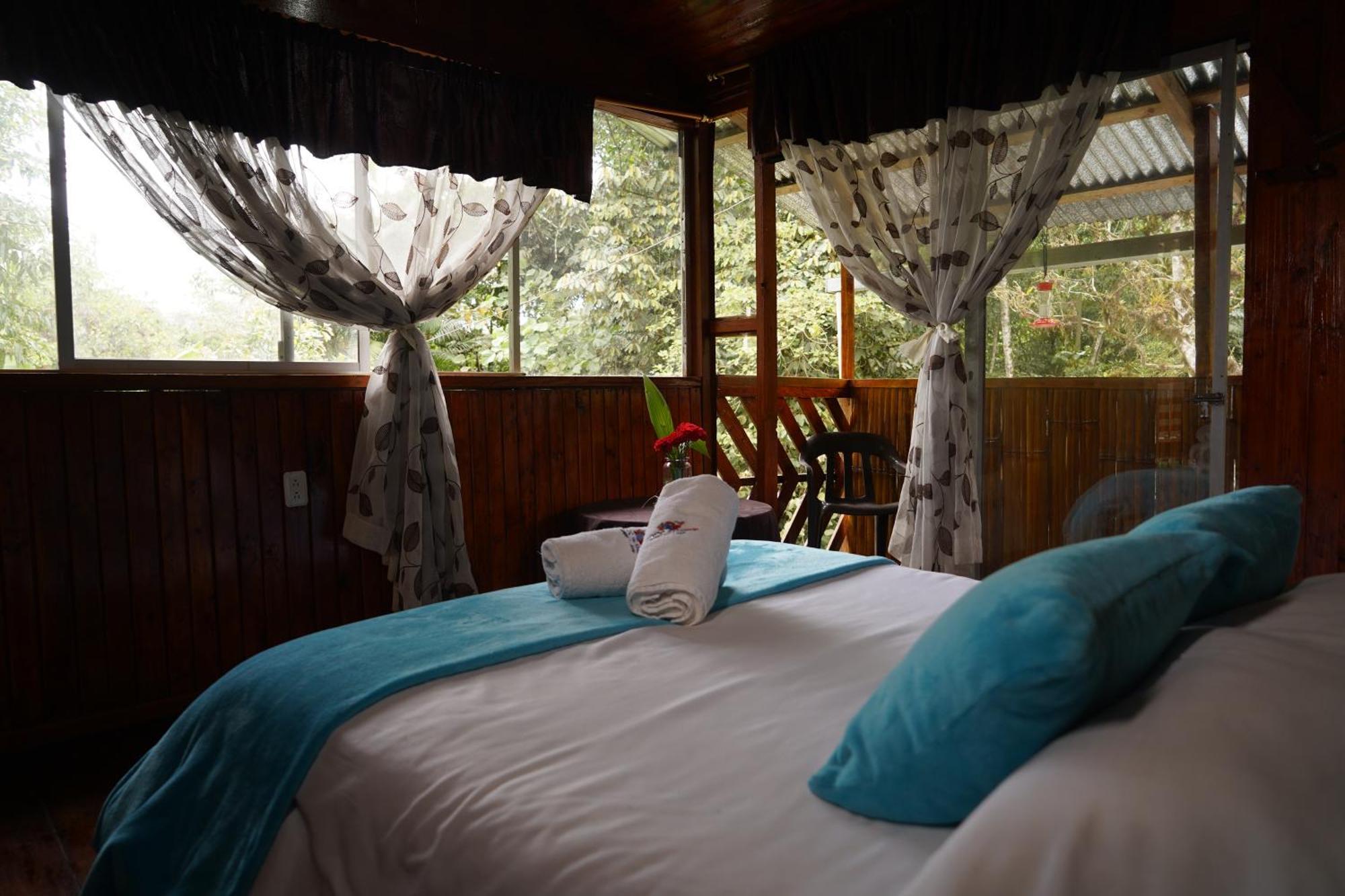 Mindo Glambird Glamping & Lodge Екстер'єр фото